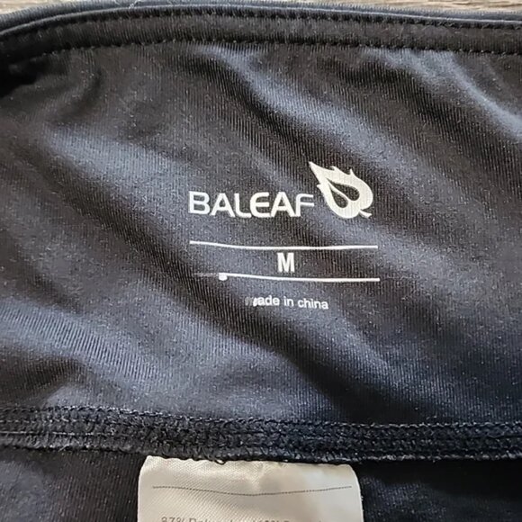 🌷 Baleaf high rise pocketed Shorts 🌷 - Picture 2 of 5